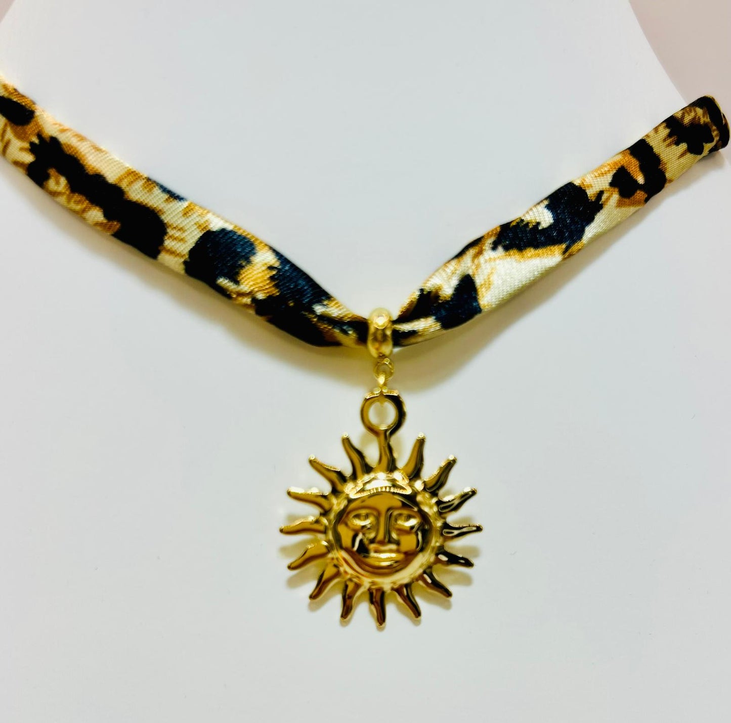 Collana Macusole