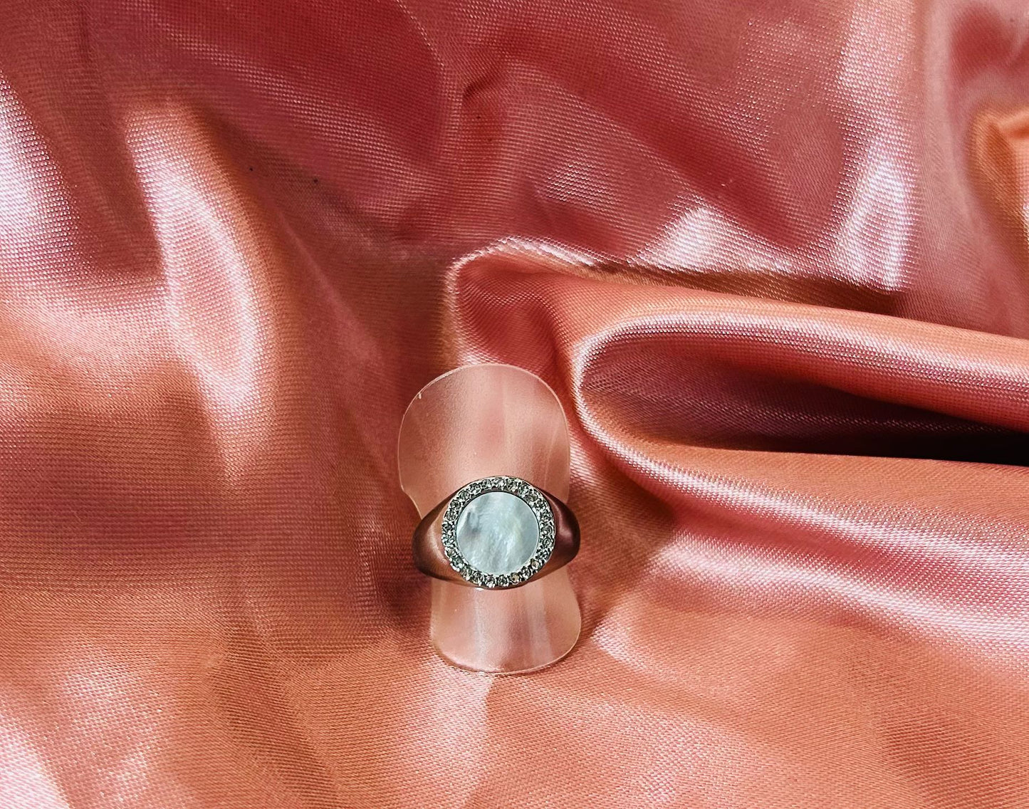 Anello Il Madreperla
