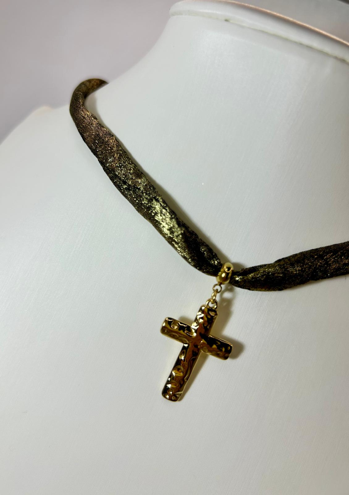 Collana Croce Wow