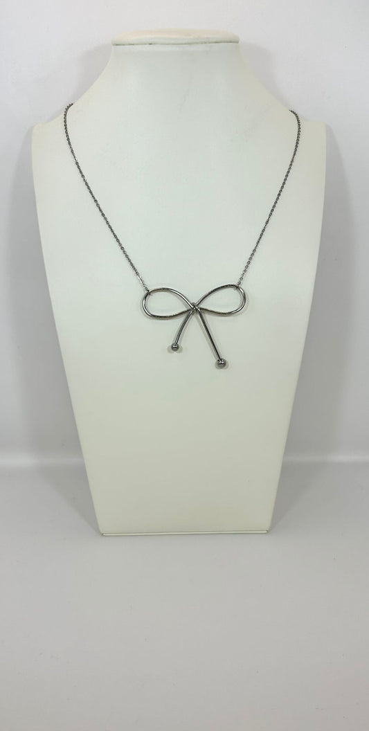 COLLANA CHE FIOCCO
